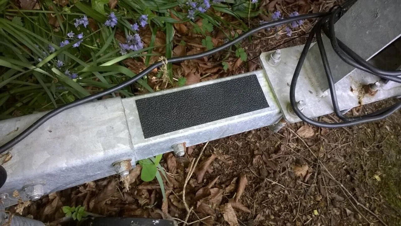 Gator Guards GatorSkinz Step Pads 3 Gator Guards GatorSkinz Step Pads - Image 3